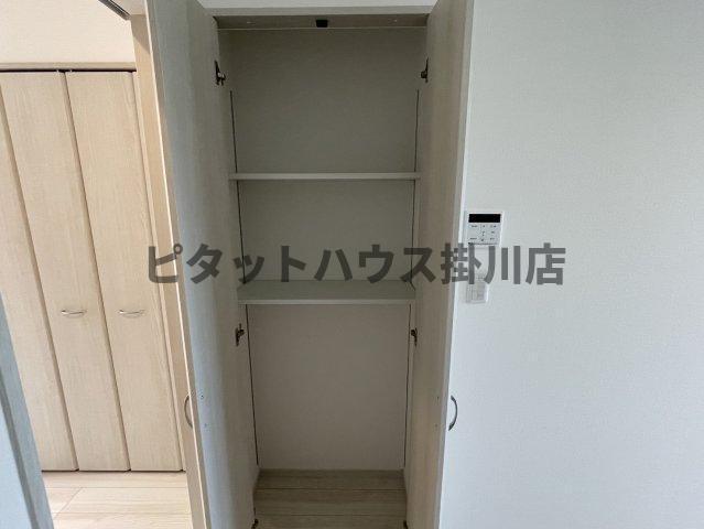 磐田市豊岡アパート 収納
