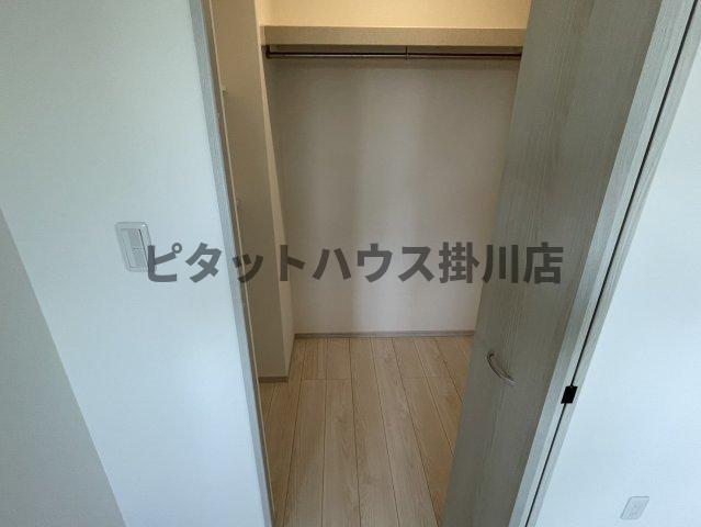 磐田市豊岡アパート 収納