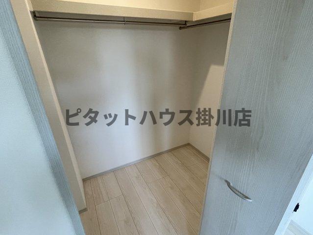 磐田市豊岡アパート 収納