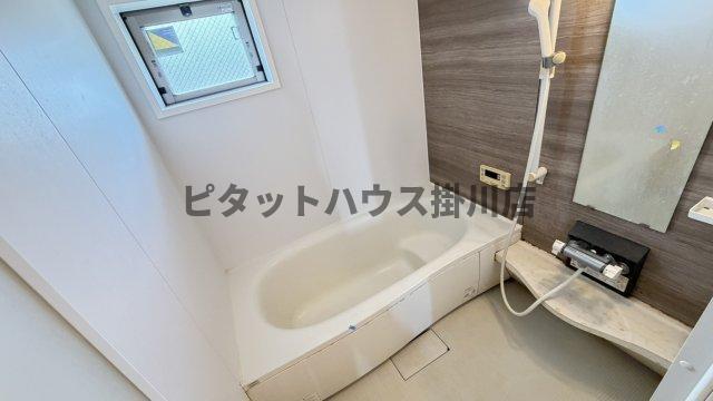 菊川市下平川アパート バス／シャワー