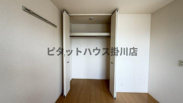 菊川市下平川アパート 収納