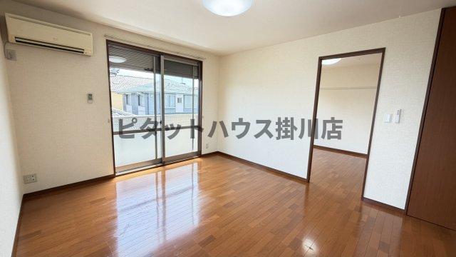 菊川市加茂アパート リビング