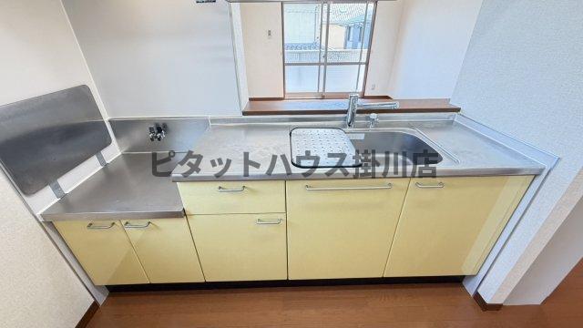 菊川市加茂アパート キッチン