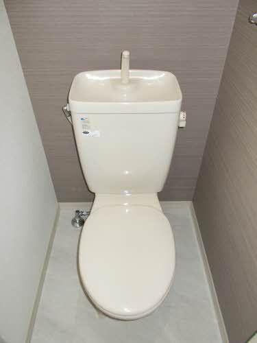 牧之原市汐見台アパート トイレ
