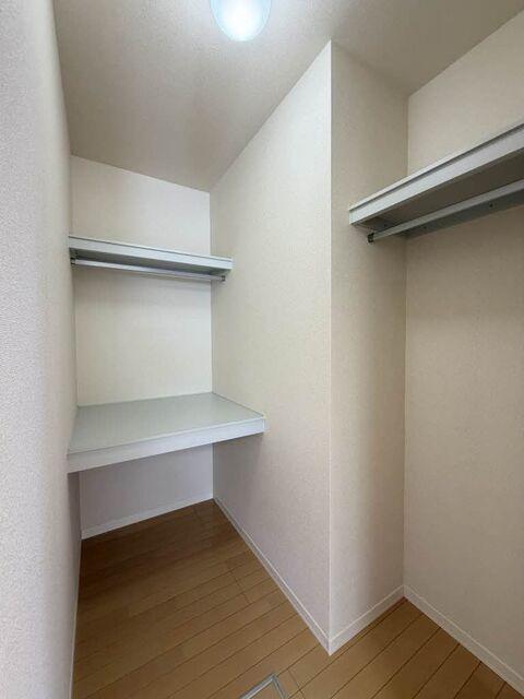 藤枝市南新屋アパート 収納