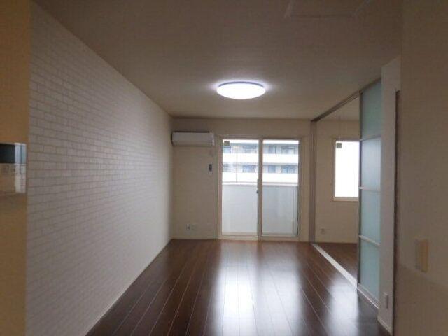 藤枝市小石川町アパート リビング