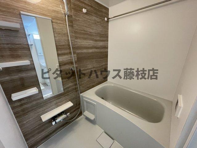 藤枝市茶町アパート バス／シャワー
