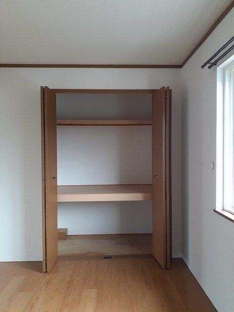 磐田市一言アパート 収納