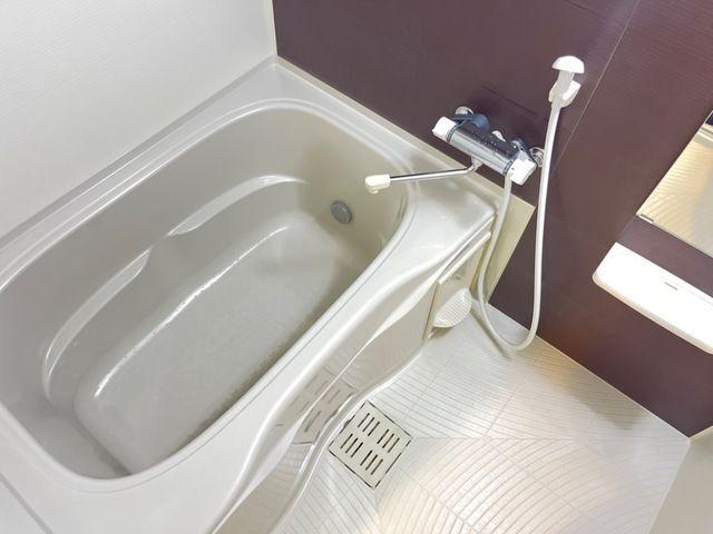 藤枝市横内アパート バス／シャワー