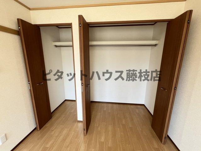 焼津市下小田アパート 収納