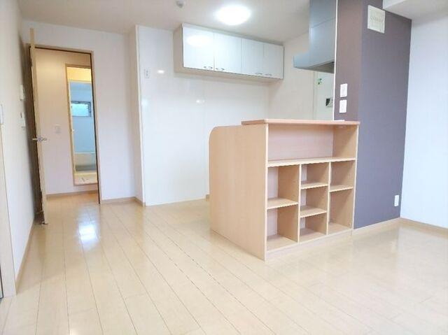 袋井市愛野南アパート リビング
