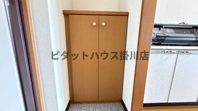 掛川市掛川マンション 収納