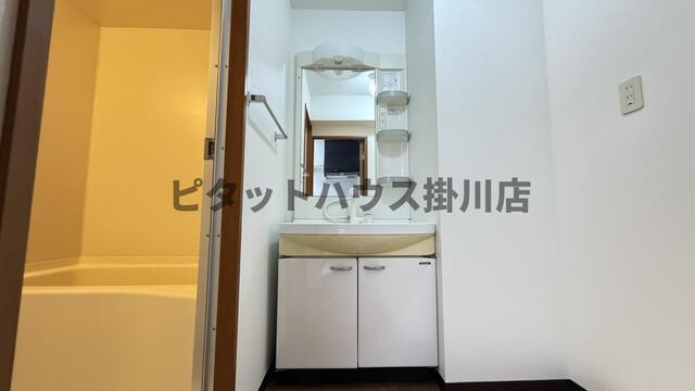掛川市掛川マンション 洗面