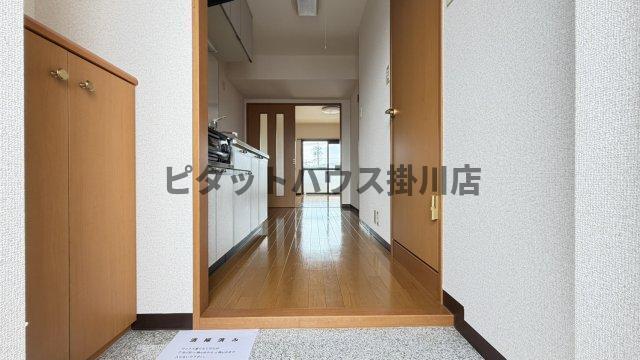掛川市掛川マンション 玄関