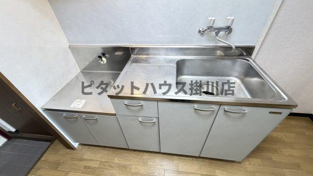 掛川市杉谷南マンション キッチン