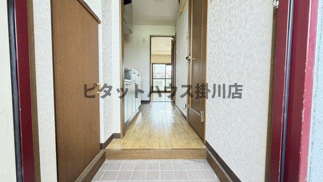 掛川市杉谷南マンション 玄関