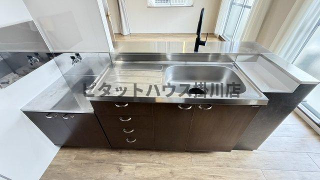 掛川市二瀬川マンション キッチン
