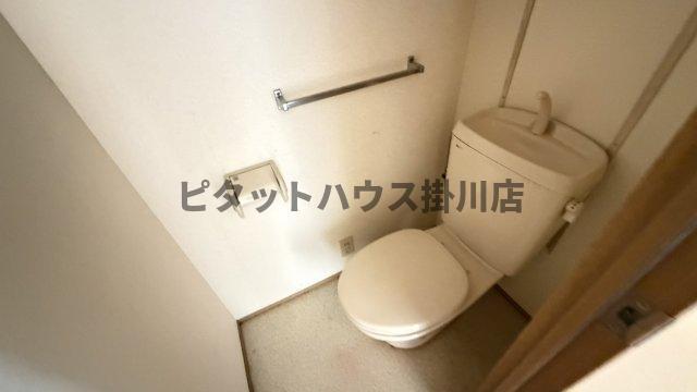 掛川市弥生町アパート トイレ