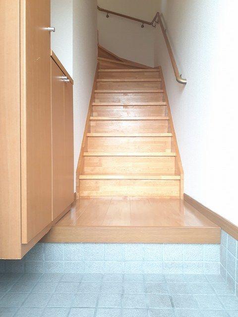 袋井市国本アパート 玄関
