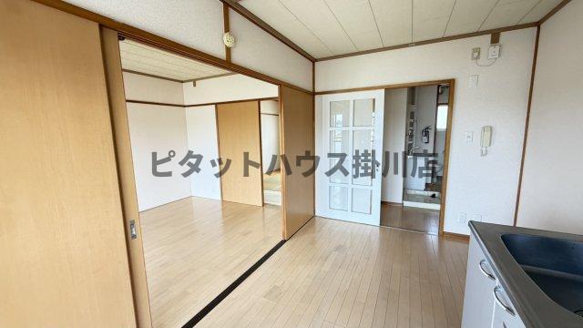 掛川市青葉台マンション リビング