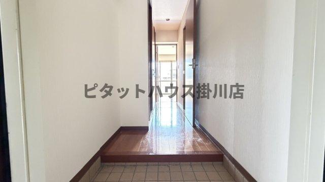 袋井市新屋マンション 玄関