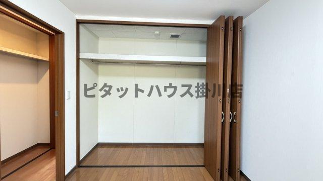 袋井市新屋マンション 収納