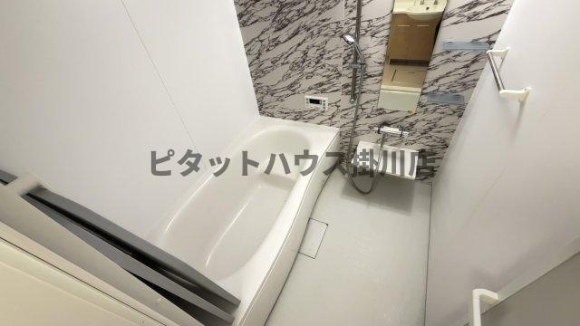 袋井市堀越アパート バス／シャワー