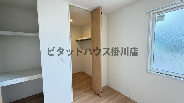 袋井市堀越アパート 収納