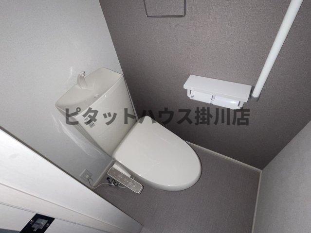 磐田市見付アパート トイレ