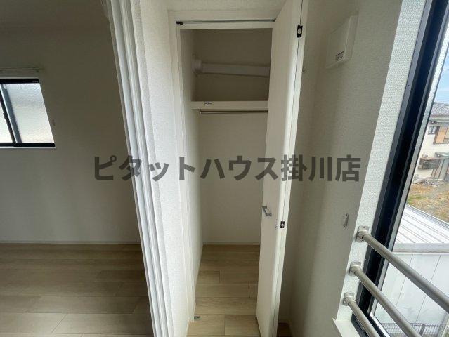 磐田市見付アパート 収納