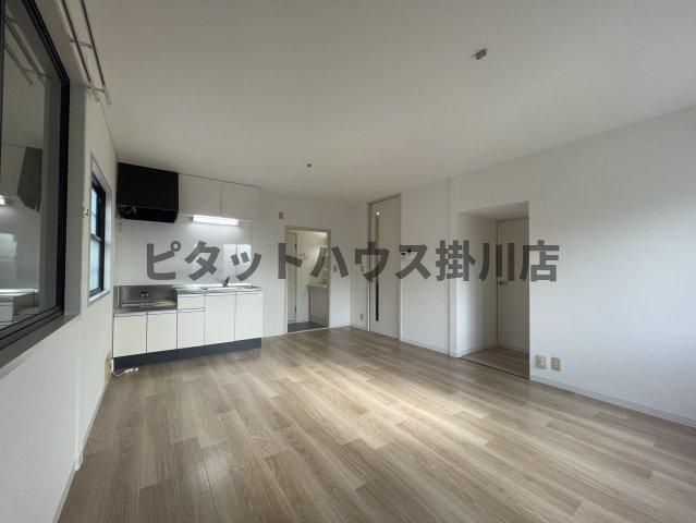 袋井市豊沢アパート リビング