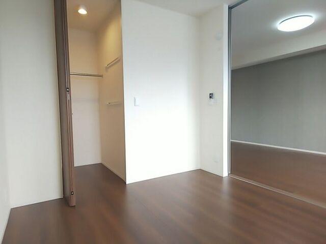 掛川市富部アパート 収納