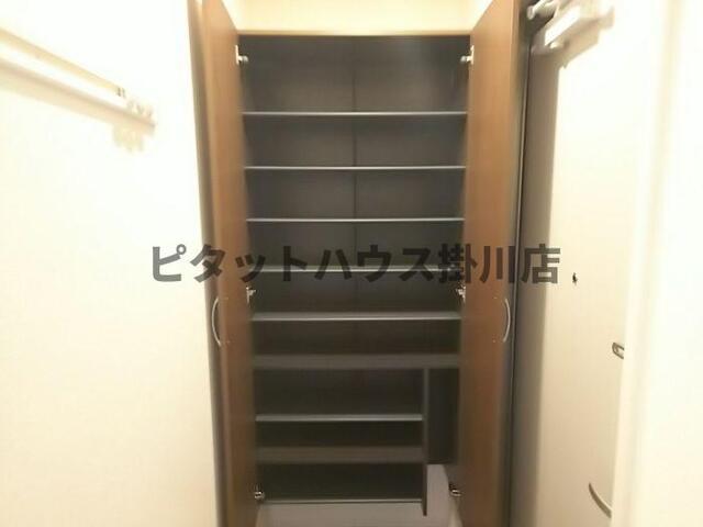 掛川市富部アパート 部屋画像