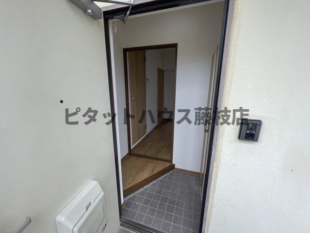 焼津市柳新屋マンション 玄関