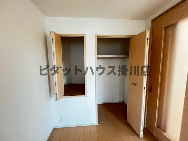 掛川市大坂アパート 収納