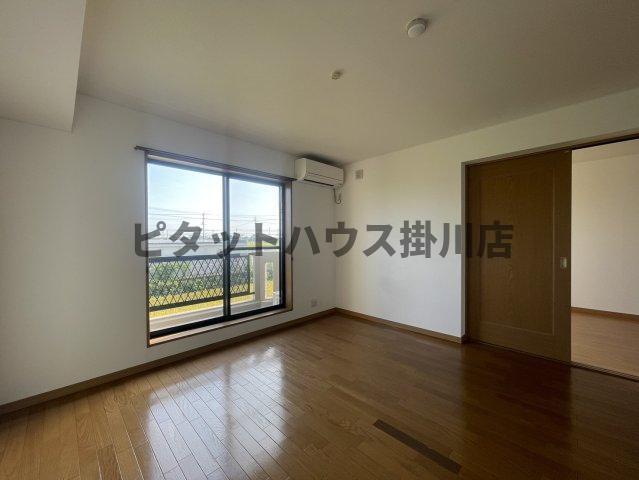 袋井市大野マンション リビング