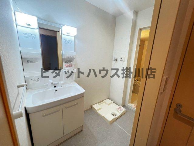 掛川市大坂アパート 洗面