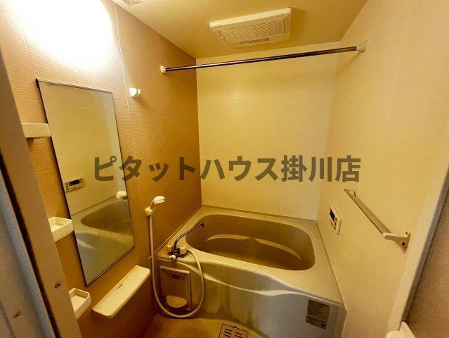 掛川市大坂アパート バス／シャワー