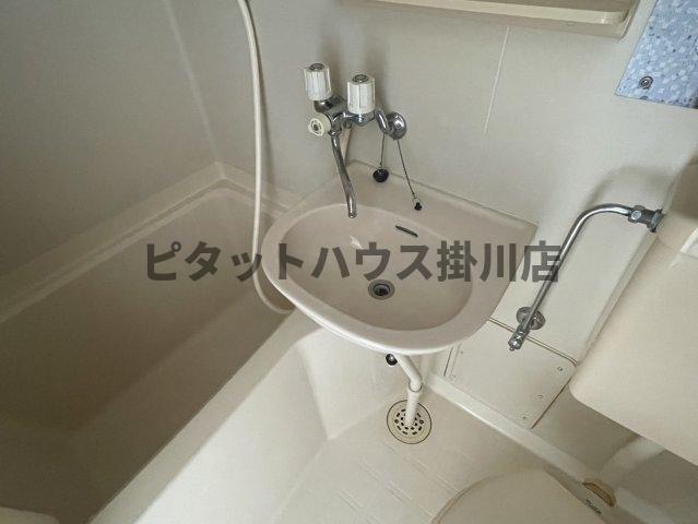 袋井市諸井アパート バス／シャワー