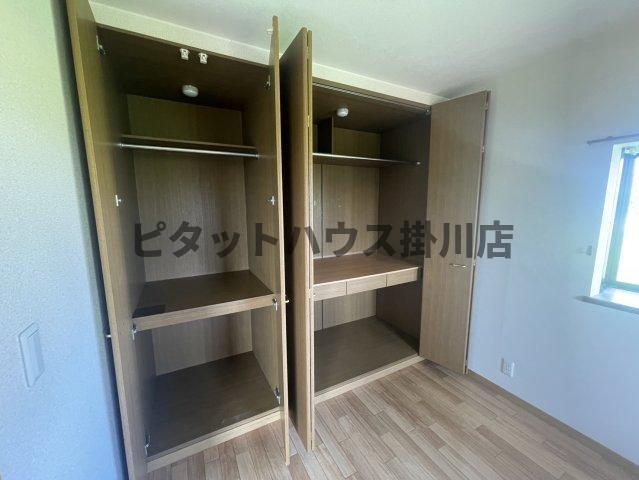 袋井市大野マンション 収納