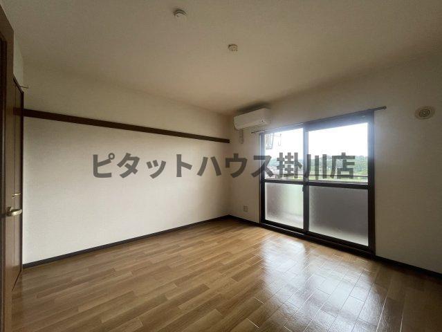袋井市豊沢マンション リビング