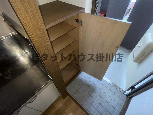 袋井市豊沢マンション 収納