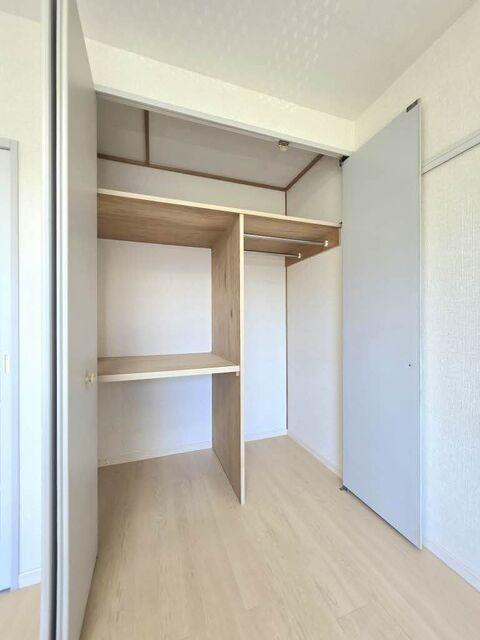 袋井市方丈アパート 収納