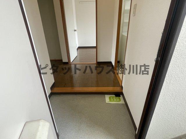 袋井市豊沢マンション 玄関
