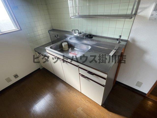 袋井市豊沢マンション キッチン