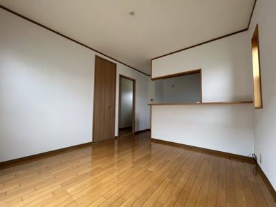 掛川市和光一戸建 リビング