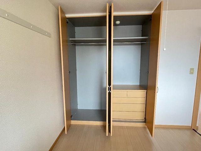 掛川市長谷マンション 収納