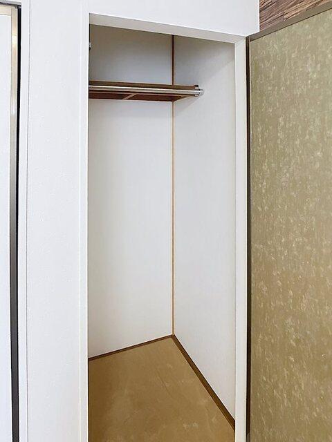 袋井市国本アパート 収納