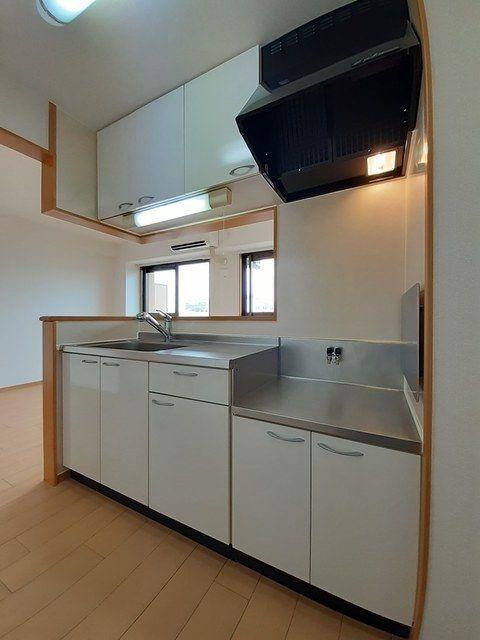 焼津市栄町マンション キッチン