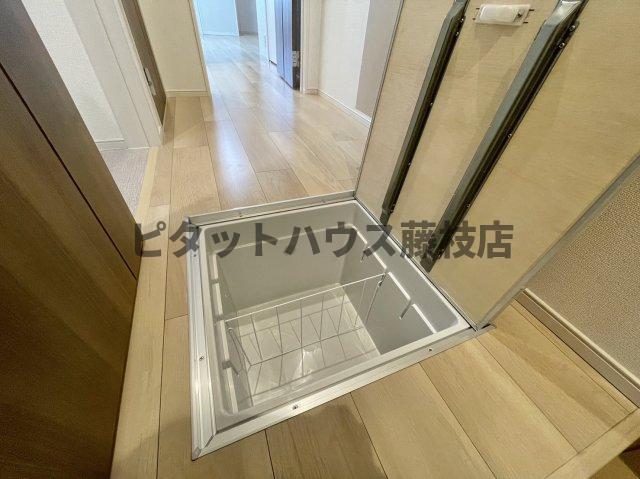 焼津市小川新町アパート 収納